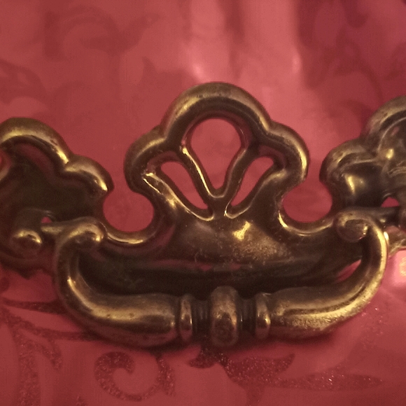 Vintage brass French American Dresser pulls - Picture 5 of 16